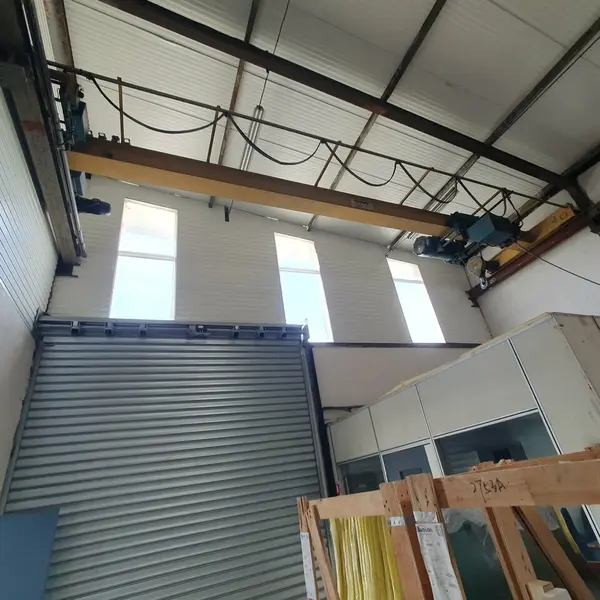 Entrepôt / Activité à louer - Le Pont-De-Claix (38800) - 350 m² - 2 510 €/mois