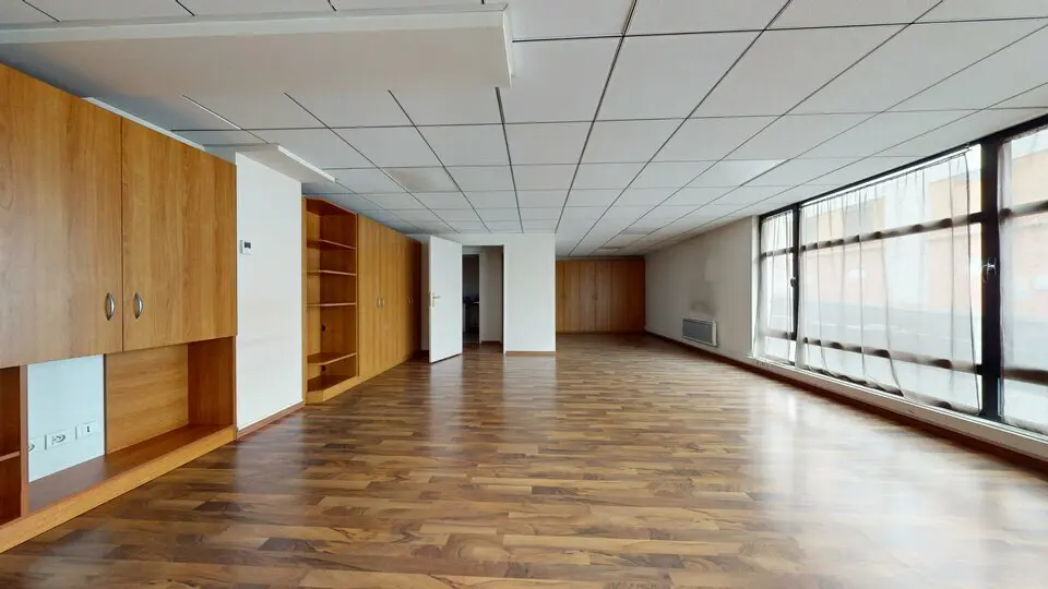 A louer Bureaux 73.4m² Lyon 01