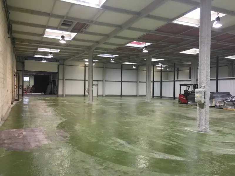 Entrepôt / Activité à louer - Lanester (56600) - 1100 m² - 4 583 €/mois