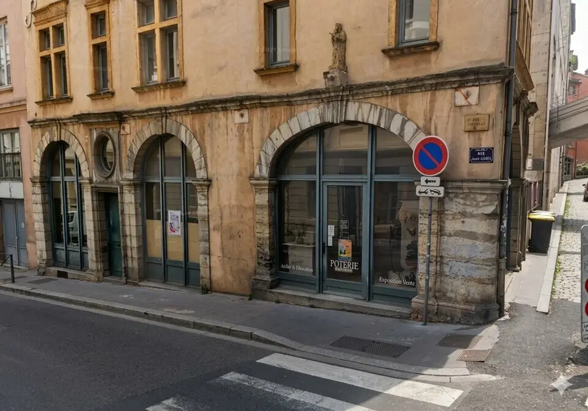 Local Commercial à louer - Lyon 05 (69005) - 71 m² - 1 416 €/mois