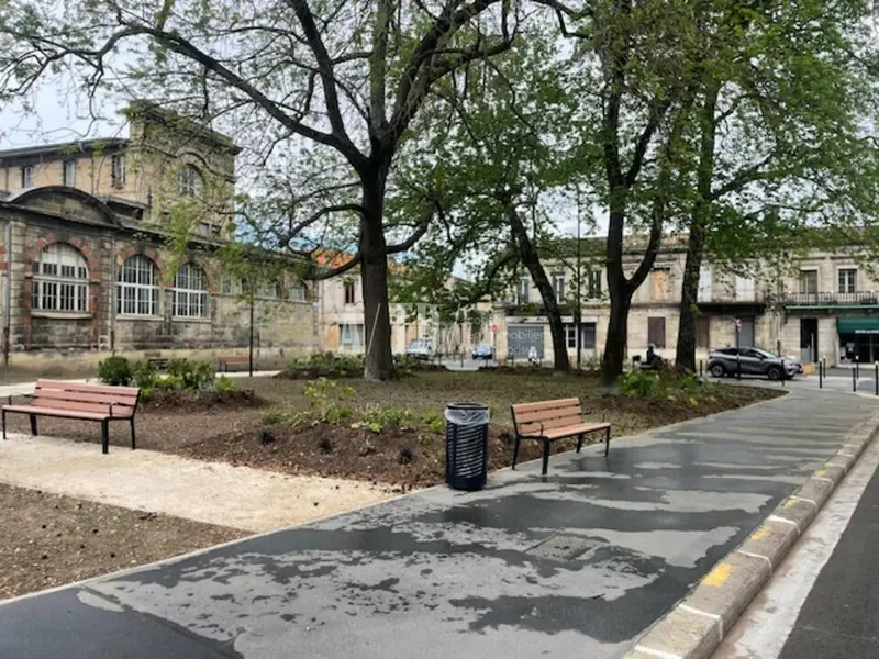 Local Commercial à louer - Bordeaux (33000) - 800 m² - 10 666 €/mois
