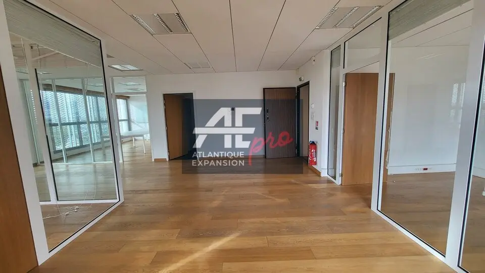Bureau à vendre - Saint-Nazaire (44600) - 110 m²