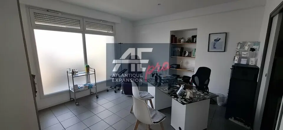 Bureau à vendre - Saint-Nazaire (44600) - 74 m²