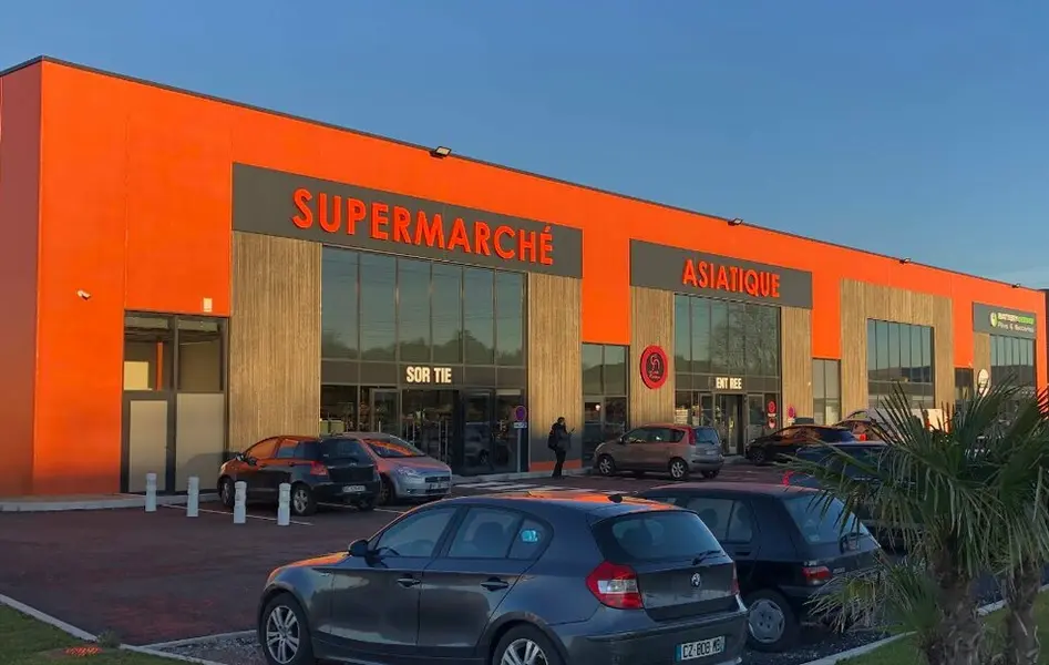 Local Commercial à louer - Saint-Quentin-Fallavier (38070) - 1111 m² - 11 572...