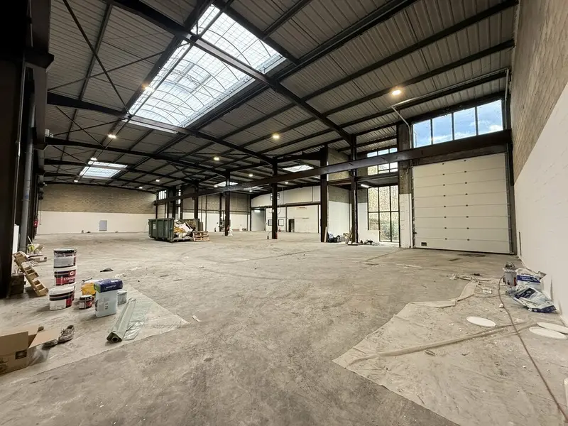 Entrepôt / Activité à louer - Le Thillay (95500) - 1253 m² - 9 919 €/mois