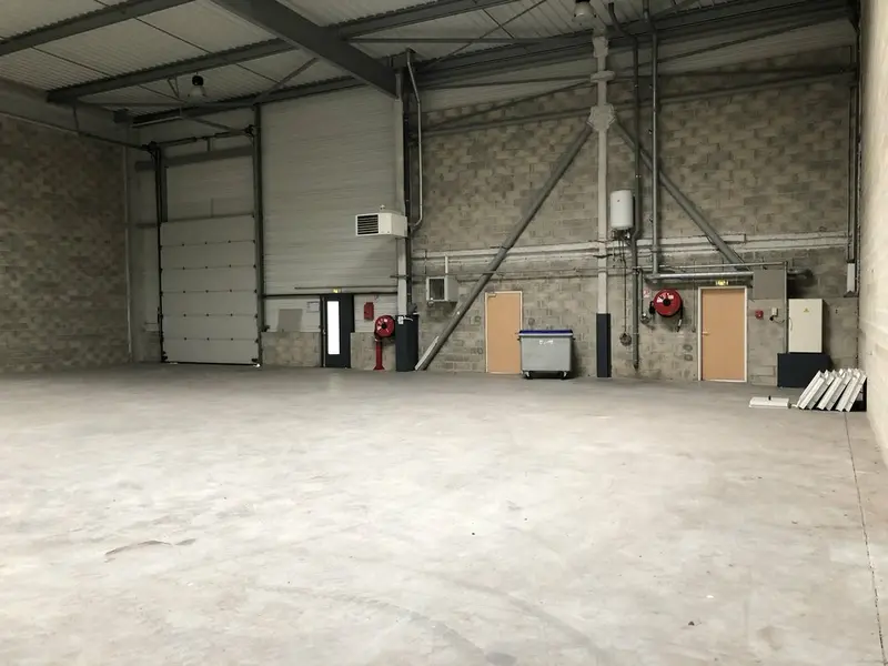 Entrepôt / Activité à louer - Goussainville (95190) - 470 m² - 4 269 €/mois