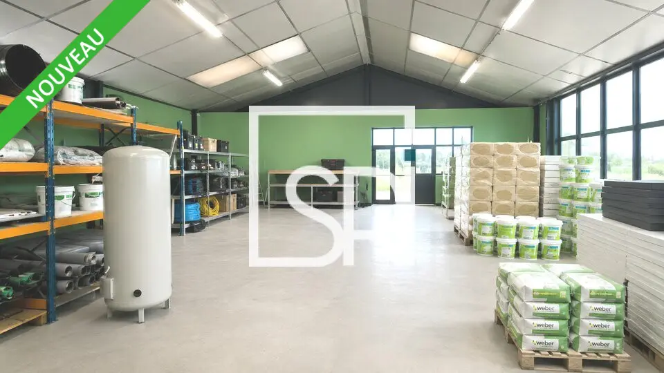 Entrepôt / Activité à vendre - Le Cheix (63200) - 750 m²