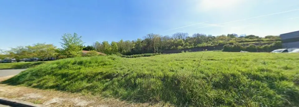 Terrain à vendre - Bassens (33530) - 2000 m²