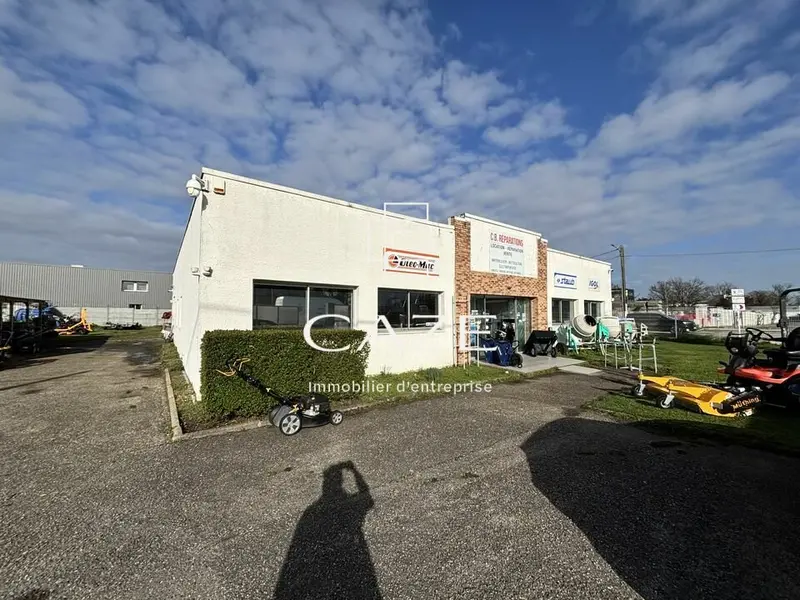 Entrepôt / Activité à louer - Mérignac (33700) - 330 m² - 3 200 €/mois