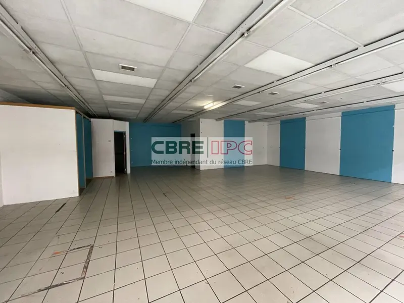 Local Commercial à louer - Pau (64000) - 72 m² - 1 100 €/mois