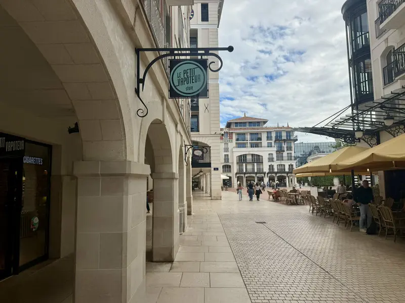 Local Commercial à vendre - Arcachon (33120) - 98 m²