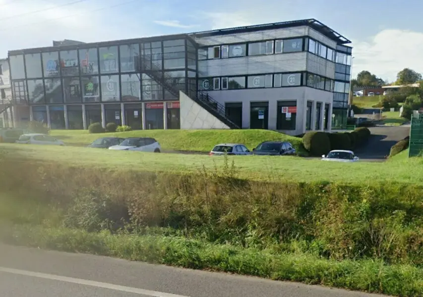 Bureau à louer - Quimper (29000) - 85 m² - 885 €/mois