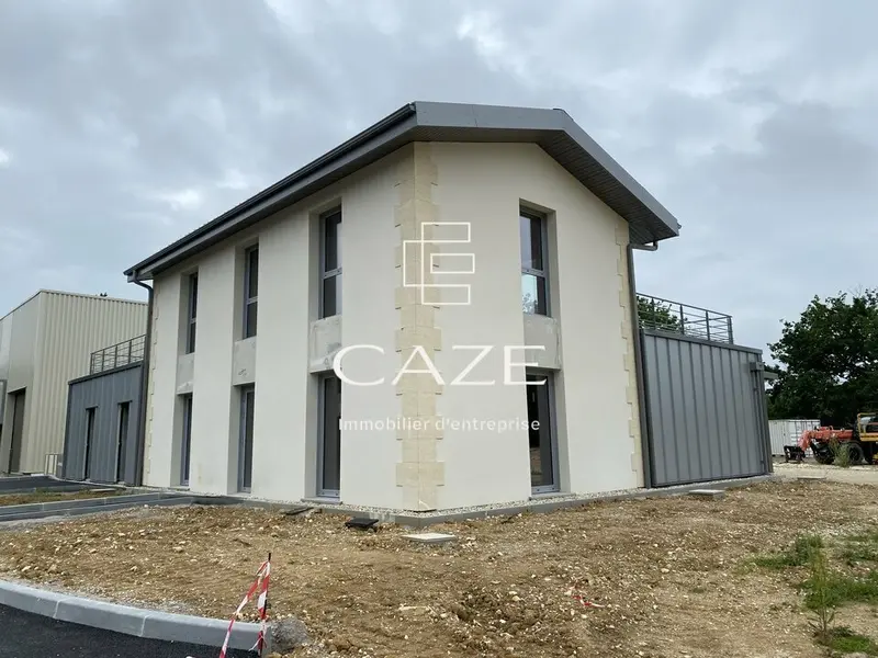Bureau à vendre - Artigues-Près-Bordeaux (33370) - 234 m²