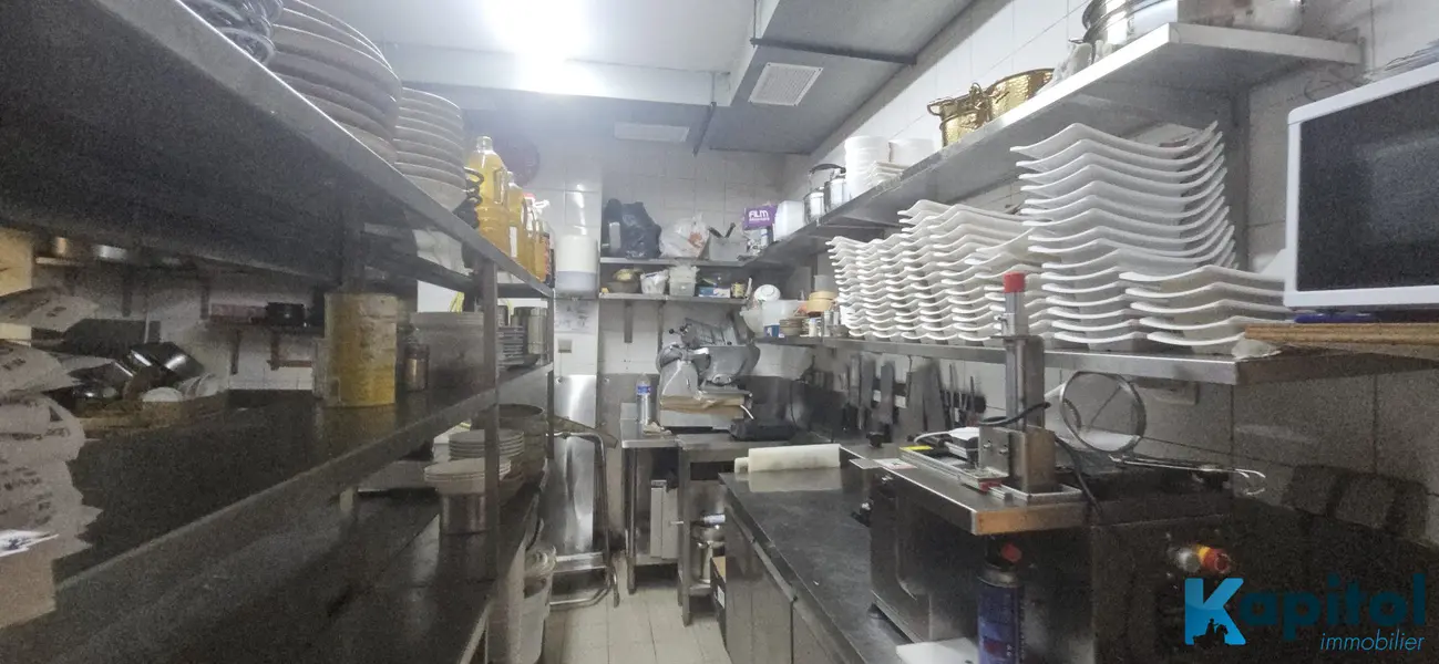 Fonds de commerce à vendre - Restauration - Paris 10 (75010) - 439 800 €
