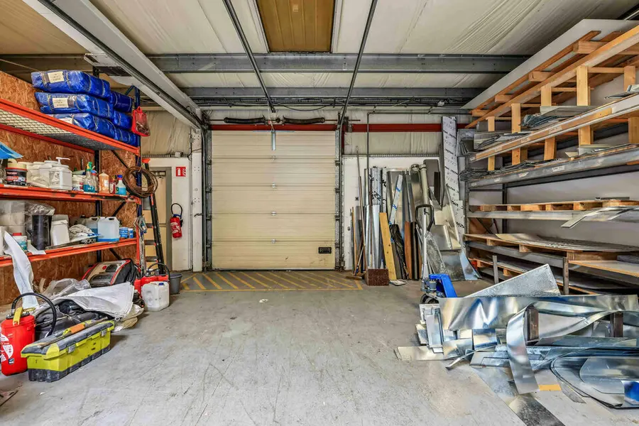 LOCAL D'ACTIVITE INDEPENDANT A VENDRE 