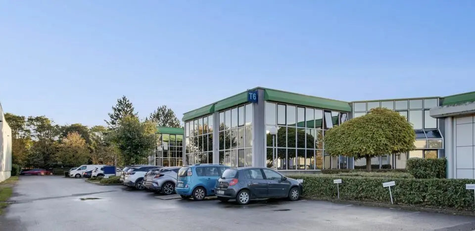 BUREAUX A LOUER DISPONIBLE IMMEDIATEMENT