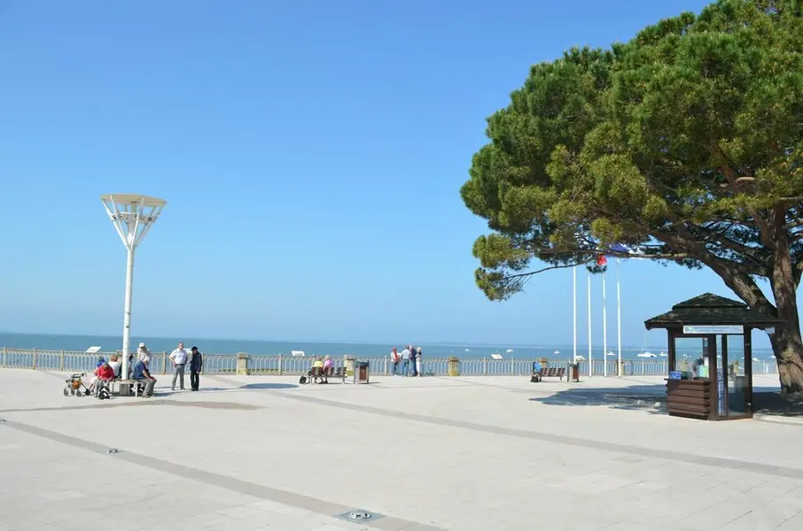 A vendre Fonds de commerce 280m² Andernos-les-Bains