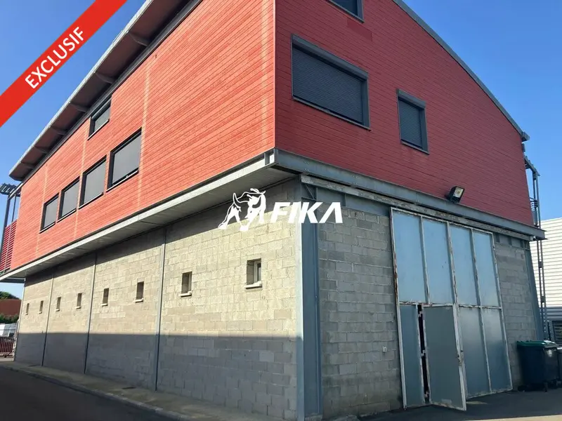 VEND BATIMENT D'ACTIVITÉ 560 m² - BEAUZELLE