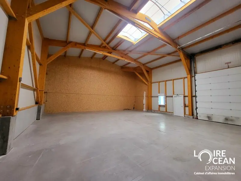 A louer Locaux d'activité 150m² La Plaine-sur-Mer