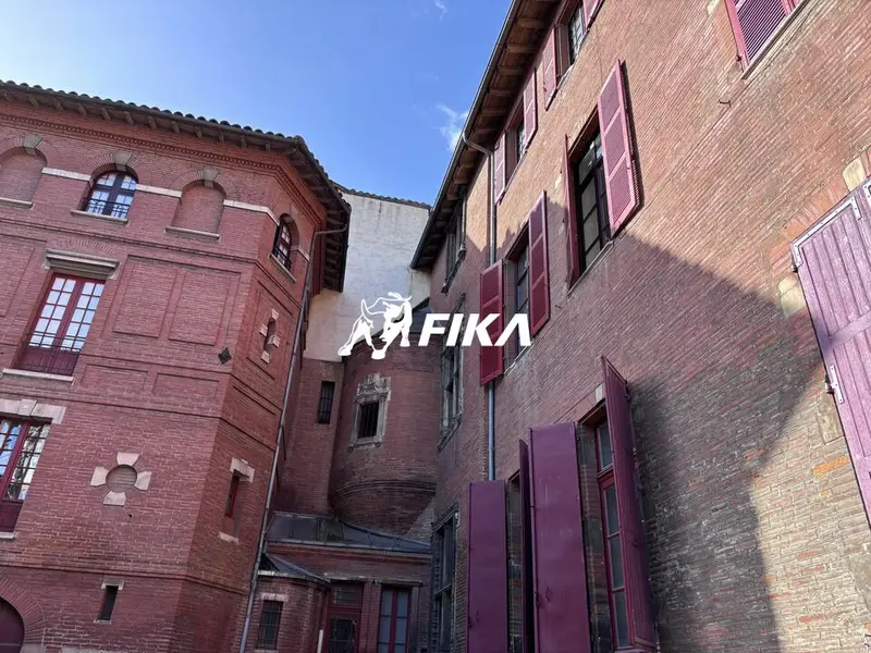 A VENDRE BUREAUX 290 m² - (31000) TOULOUSE