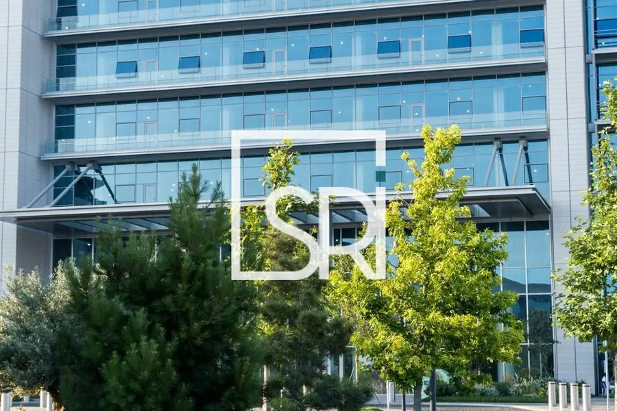 LOCAL COMMERCIAL DE 700 M² - 03200  VICHY 