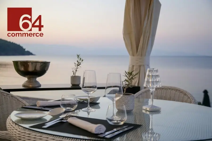 A VENDRE TRES BEAU  RESTAURANT SUD LANDES 