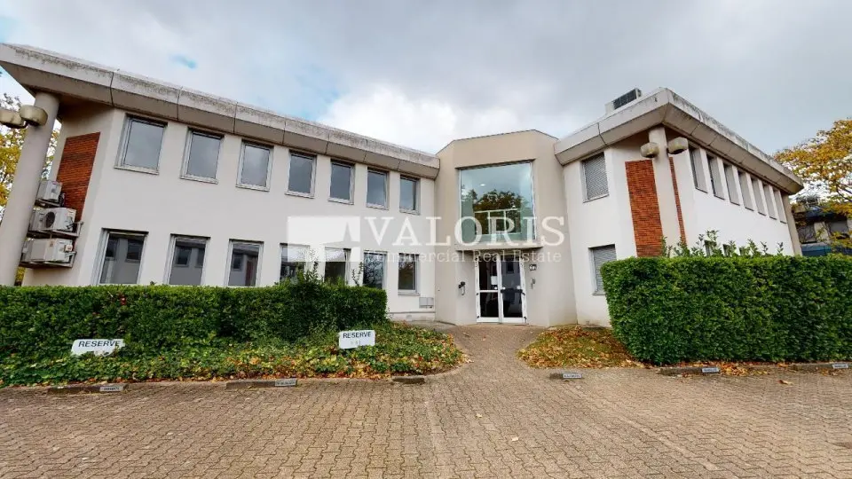 A vendre Bureaux 347.65m² Bron