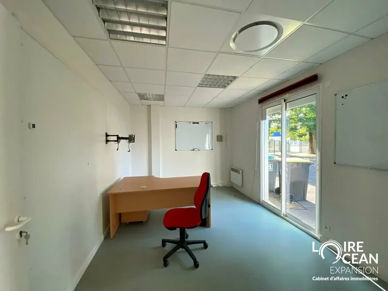 A LOUER BUREAUX