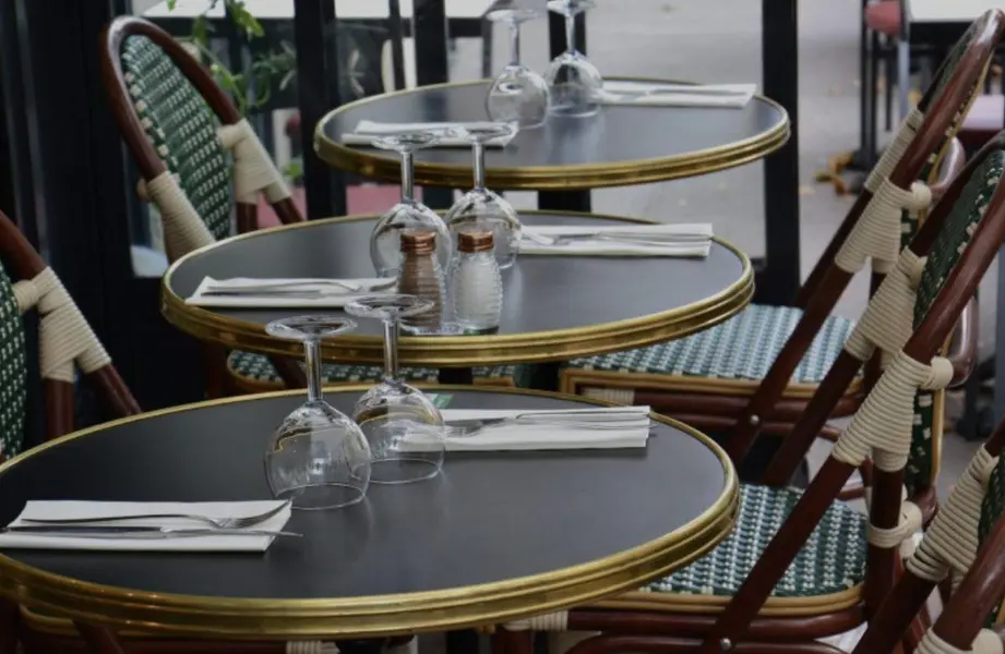 BRASSERIE BAR