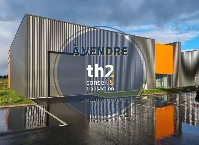 Local professionnel 330 m² Soliers