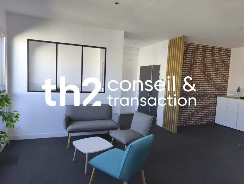 Local Bureau 68 m² Saint-Contest